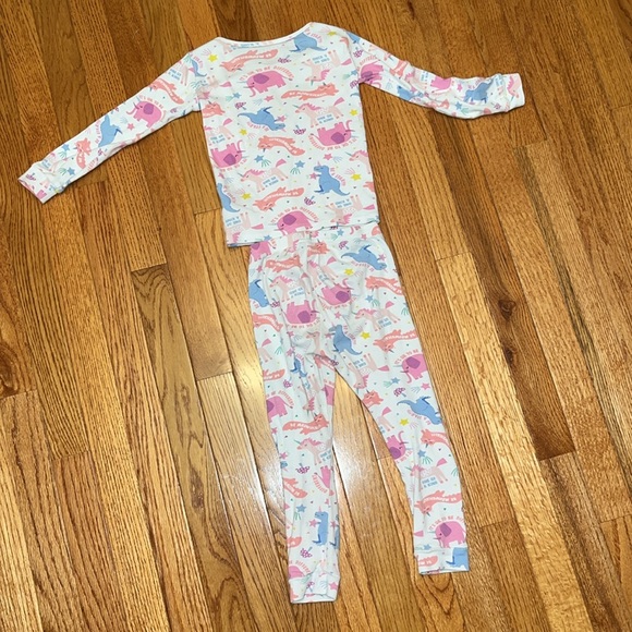 BUNDLES BABY PLACE PJS - Picture 5 of 5